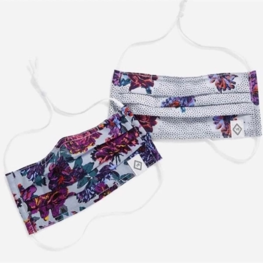 Vera Bradley Set of 2 Pleated Mask